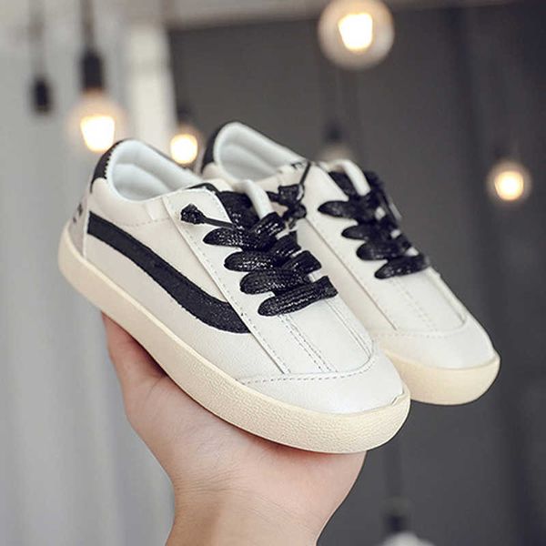 child white pu trendy autumn sports shoes kids children's youth flat casual sneaker shoes 2021 children boy girl soft bottom p0830, Black;red
child white pu trendy autumn sports shoes kids children's youth flat casual sneaker shoes 2021 children boy girl soft bottom p0830, Black;red