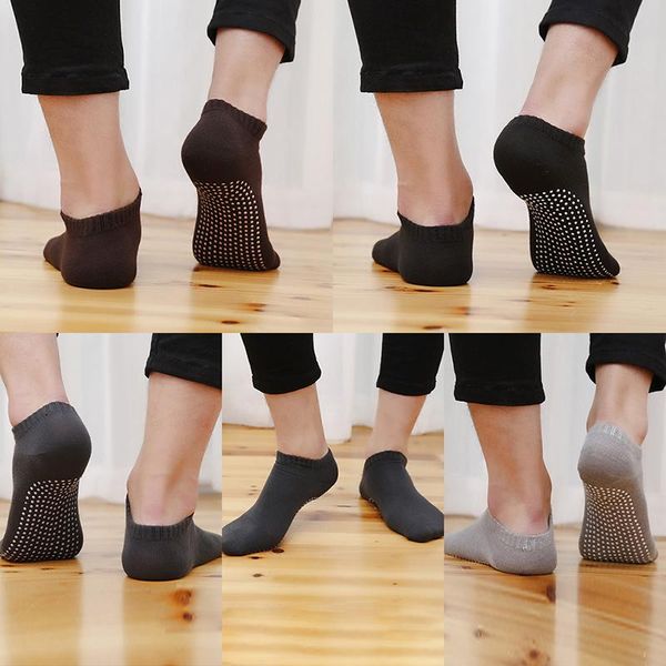 sports socks 1 pair men's cotton non-slip yoga with grips breathable anti skid floor for pilates gym fitness barre, Black
sports socks 1 pair men's cotton non-slip yoga with grips breathable anti skid floor for pilates gym fitness barre, Black