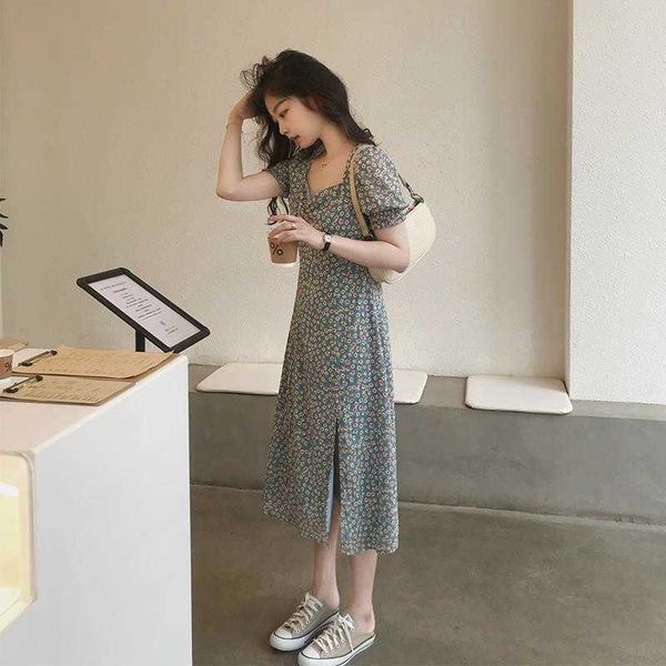 floral drs women's 2021 summer mid length irregular split bubble short sleeve square neck skirt, Black;gray
floral drs women's 2021 summer mid length irregular split bubble short sleeve square neck skirt, Black;gray