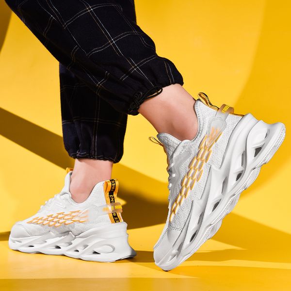 2021 running shoes sports for men women triple white black brown couples breathable tennis outdoor sneakers eur 39-46 y-l9011
2021 running shoes sports for men women triple white black brown couples breathable tennis outdoor sneakers eur 39-46 y-l9011