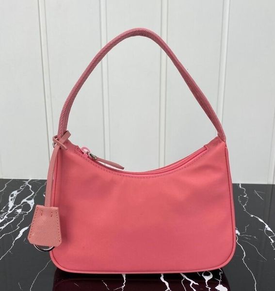 luxurys bags designer hand ladies genuine leather handbag with letters shoulder
luxurys bags designer hand ladies genuine leather handbag with letters shoulder