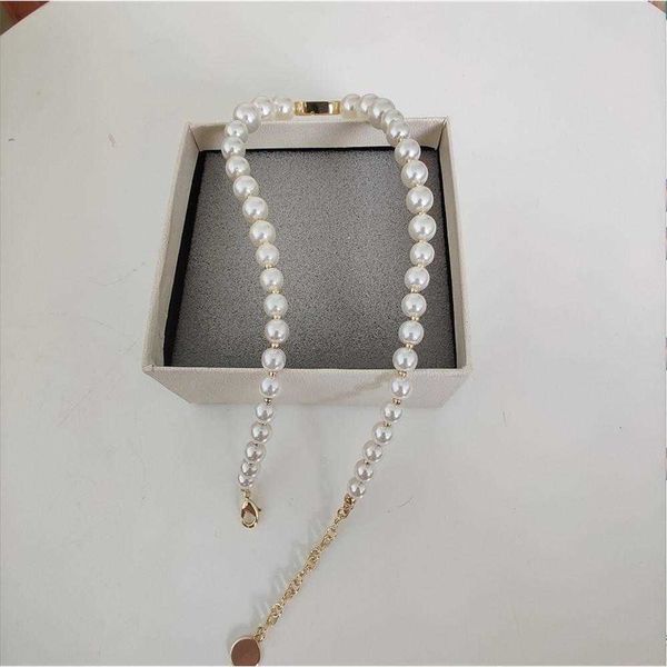selling necklace for woman bracelet new pearl alphabet fashion necklace wild personality necklace jewelry supplyl, Silver 
selling necklace for woman bracelet new pearl alphabet fashion necklace wild personality necklace jewelry supplyl, Silver