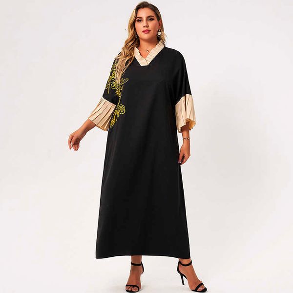 casual dresses summer midi women plus size 2021 black loose floral embroidery petal collar stitching 3/4 sleeve large elegant robe, Black;gray
casual dresses summer midi women plus size 2021 black loose floral embroidery petal collar stitching 3/4 sleeve large elegant robe, Black;gray