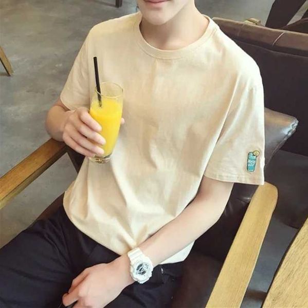 men's t-shirts 2021 fashion summer t-shirt short sleeve loose round neck hong kong style, White;black
men's t-shirts 2021 fashion summer t-shirt short sleeve loose round neck hong kong style, White;black