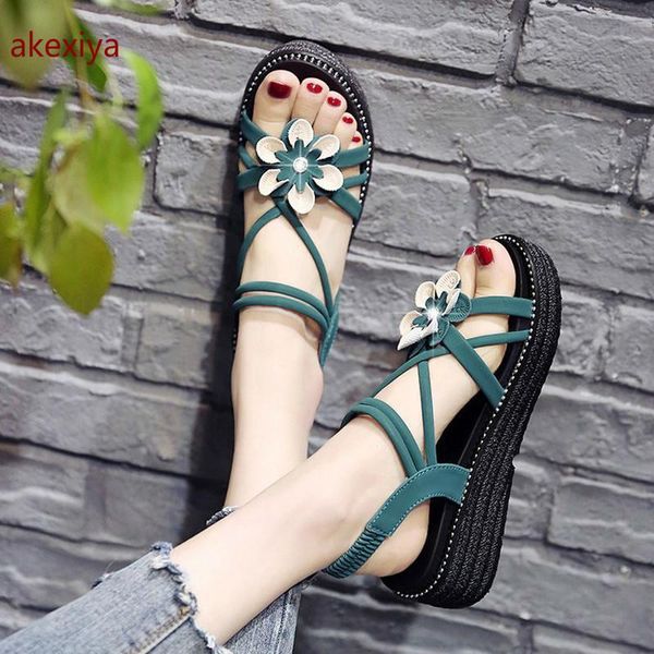 dress shoes women sandals 2021 summer flower rhinestone set feet open toe fashion wild roman women's, Black
dress shoes women sandals 2021 summer flower rhinestone set feet open toe fashion wild roman women's, Black