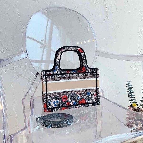 2021 wholesale high-end designer bags tote shopping bag printed fabrics luxuriant +elegance gorgeous atmosphere practical fashion house in
2021 wholesale high-end designer bags tote shopping bag printed fabrics luxuriant +elegance gorgeous atmosphere practical fashion house in