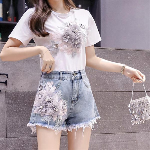 two piece dress women 2021 summer fashion cotton t-shirt + short jeans 2 pieces sets female denim pants 3d flowers beading suit y190, White
two piece dress women 2021 summer fashion cotton t-shirt + short jeans 2 pieces sets female denim pants 3d flowers beading suit y190, White