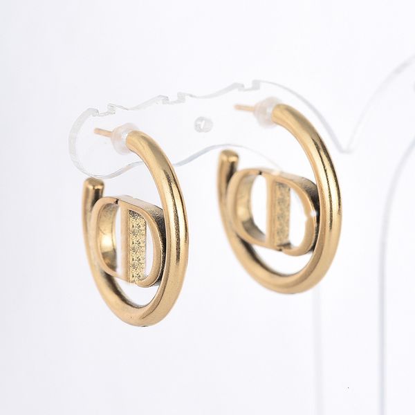 made old cd letter women's fashion earrings 2021 summer bareback simple, Golden
made old cd letter women's fashion earrings 2021 summer bareback simple, Golden