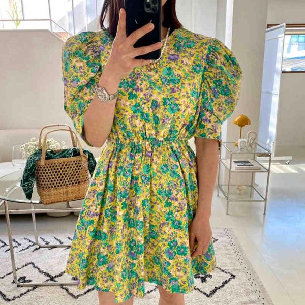 women yellow vacation elegant traveling printed shirring mini dress o-neck short puff sleeve loose fashion summer 16w918 210510, Black;gray
women yellow vacation elegant traveling printed shirring mini dress o-neck short puff sleeve loose fashion summer 16w918 210510, Black;gray