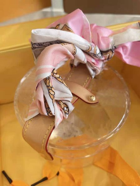 cosmetic bag vintage floral organic glass material lady small cases random ribbon ladies hand bags mini
cosmetic bag vintage floral organic glass material lady small cases random ribbon ladies hand bags mini