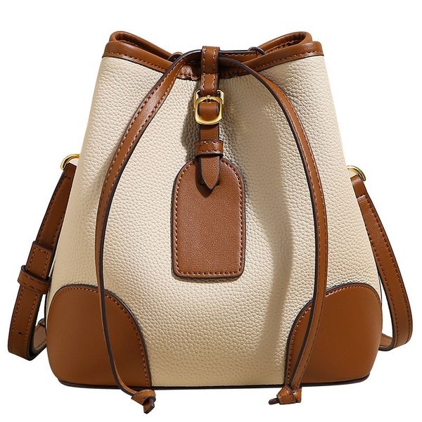 first layer cow female new pull rope niche design light luxury leather large capacity through one shoulder bucket bag
first layer cow female new pull rope niche design light luxury leather large capacity through one shoulder bucket bag