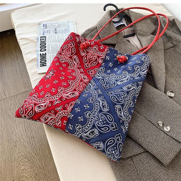 evening bags tote bag bandana print handbags for women shoulder torebka damska sacs a bandouliere bolsos para mujer sacos de ombro canta
evening bags tote bag bandana print handbags for women shoulder torebka damska sacs a bandouliere bolsos para mujer sacos de ombro canta