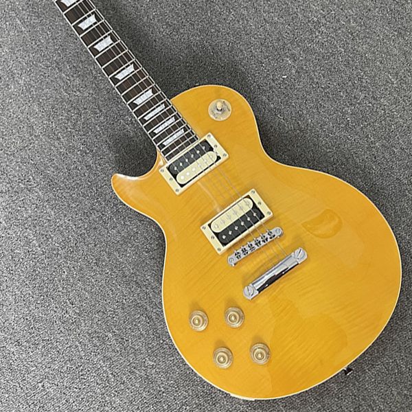 classic brand backhand electric guitar, made of professional left-handed solid wood, delivered home of charge.
classic brand backhand electric guitar, made of professional left-handed solid wood, delivered home of charge.