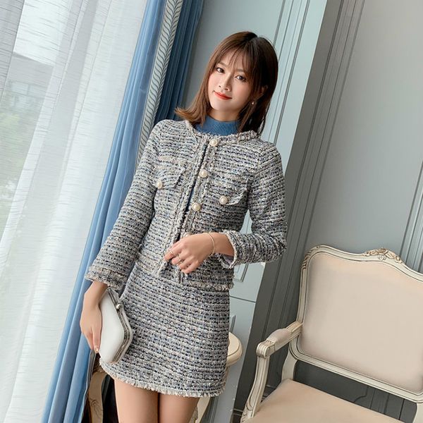 autumn female 2 piece defines fashion tweed tissue chess jacket + elegant frilly skirt short two-piece clothes vmms, Black
autumn female 2 piece defines fashion tweed tissue chess jacket + elegant frilly skirt short two-piece clothes vmms, Black