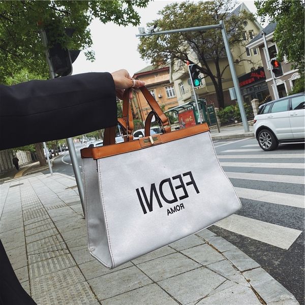 sister's women's new large capacity single shoulder canvas bag, popular texture handbag
sister's women's new large capacity single shoulder canvas bag, popular texture handbag