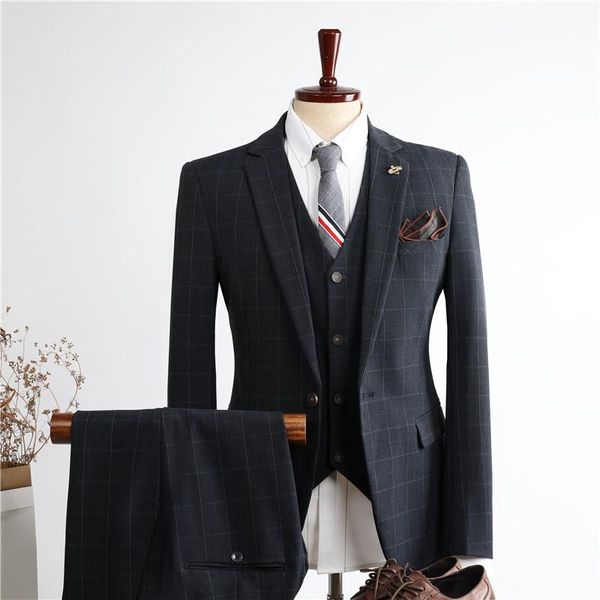 men's suits & blazers suit three-piece business professional formal wear small korean version of self-cultivation man groom, White;black
men's suits & blazers suit three-piece business professional formal wear small korean version of self-cultivation man groom, White;black