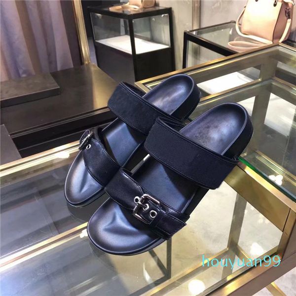 021 women summer sandals cool slippers b2021 designer sandal gold-tone buckles two straps slide shoes size 35-40, Black
021 women summer sandals cool slippers b2021 designer sandal gold-tone buckles two straps slide shoes size 35-40, Black