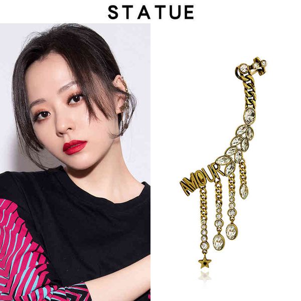 d family high-grade tassel earrings women's pure silver net red temperament flash diamond personality earclip earrings
d family high-grade tassel earrings women's pure silver net red temperament flash diamond personality earclip earrings