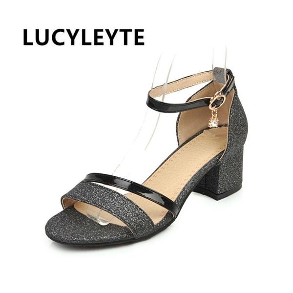 sandals 2021 summer breathable pu european and american fashion simple casual style to help low wild, Black
sandals 2021 summer breathable pu european and american fashion simple casual style to help low wild, Black