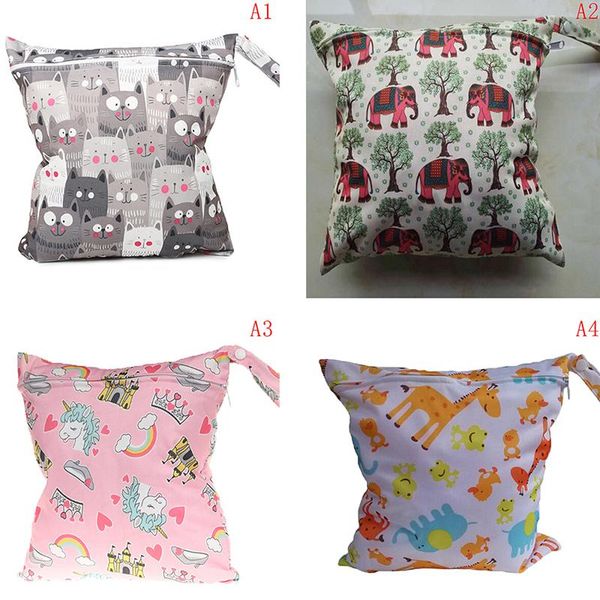 diaper bags 1 pcs reusable wet bag pocket nappy travel dry mini size 28x30cm
diaper bags 1 pcs reusable wet bag pocket nappy travel dry mini size 28x30cm