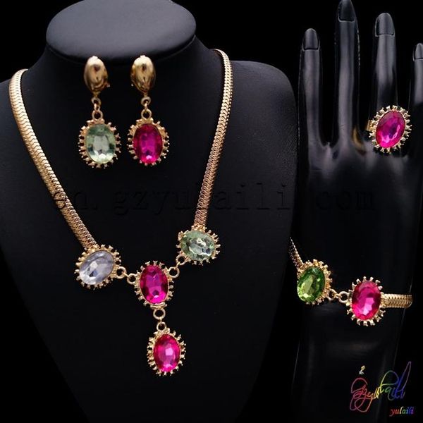 earrings & necklace yulaili factory golden cubic zircon party costume with opal ladies four jewelry sets, Silver
earrings & necklace yulaili factory golden cubic zircon party costume with opal ladies four jewelry sets, Silver