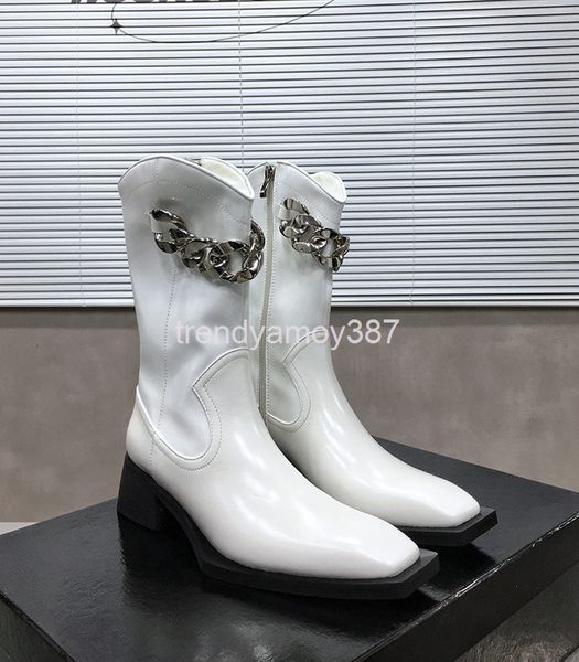 boots high end niche design cowhide fashion chain personalized boots women's side zipper lady thick heel, Black
boots high end niche design cowhide fashion chain personalized boots women's side zipper lady thick heel, Black