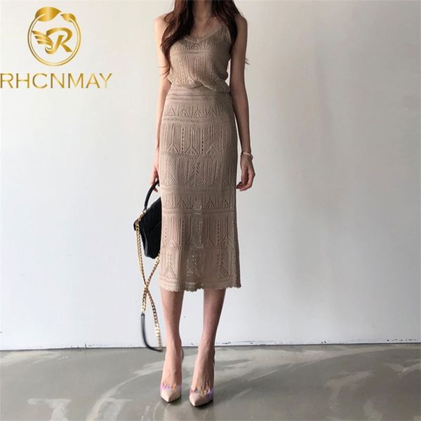 summer elastic knitted 2 piece set women sleeveless spaghetti strap + high waist long skirt suit slim elegant casual 210515, White
summer elastic knitted 2 piece set women sleeveless spaghetti strap + high waist long skirt suit slim elegant casual 210515, White