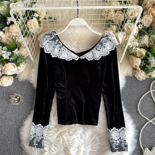 black lace patchwork velvet blouse autumn elegant v-neck long sleeve slim shirt female vintage party short fashion 210426, White
black lace patchwork velvet blouse autumn elegant v-neck long sleeve slim shirt female vintage party short fashion 210426, White