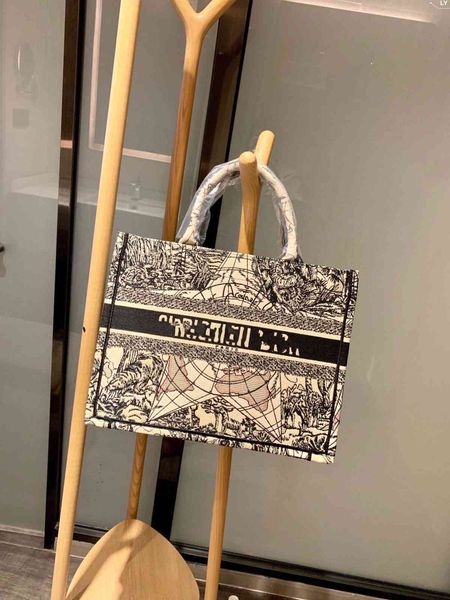 handbag designer handbags women luxurys designers bags 2021 deauville tote zhouzhoubao123 crossbody bag limited edition canvas
handbag designer handbags women luxurys designers bags 2021 deauville tote zhouzhoubao123 crossbody bag limited edition canvas