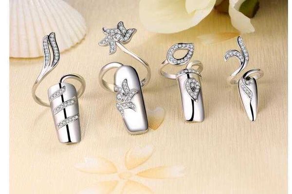 4pcs weddin jewelry sets for alloy color personality, fashion creative opening crystal ring nails female tempe h1022, Silver
4pcs weddin jewelry sets for alloy color personality, fashion creative opening crystal ring nails female tempe h1022, Silver