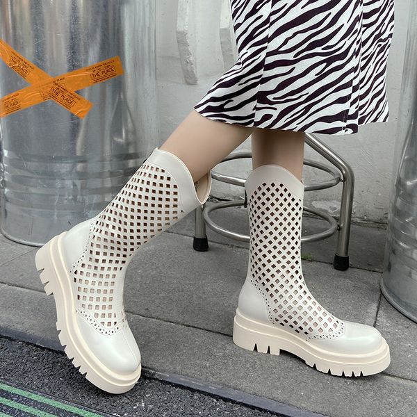 2022 fashion summer hollow breathable out black boots women side zipper motorcycle boots leather knee-high fur boots female lady
2022 fashion summer hollow breathable out black boots women side zipper motorcycle boots leather knee-high fur boots female lady