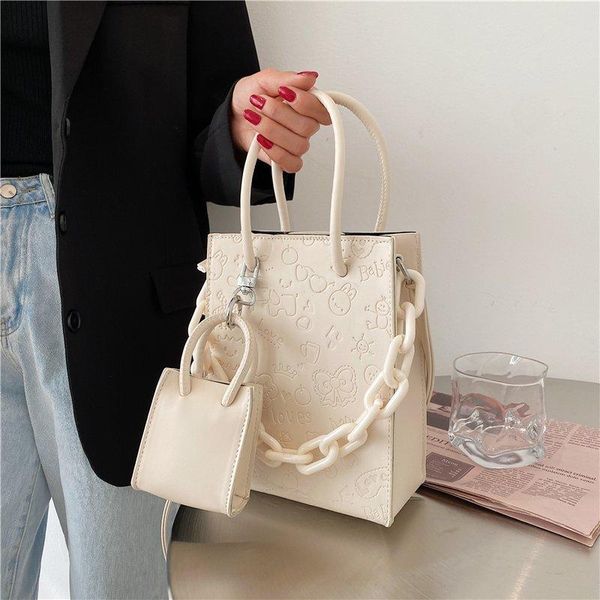 tote bags pu leather crossbody shoulder for women 2021 chain design luxury female handbags son-mother bag designer cross body
tote bags pu leather crossbody shoulder for women 2021 chain design luxury female handbags son-mother bag designer cross body