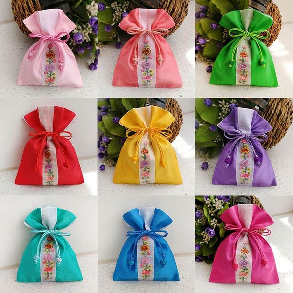embroider jewelry storage small gift bag drawstring cotton cloth closed pocket cosmetics candy bags home accessories wrap 
embroider jewelry storage small gift bag drawstring cotton cloth closed pocket cosmetics candy bags home accessories wrap