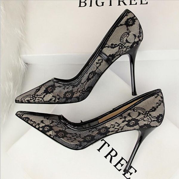 dress shoes europe and the united states slim high heel women's stiletto shallow mouth pointed mesh openwork lace single, Black
dress shoes europe and the united states slim high heel women's stiletto shallow mouth pointed mesh openwork lace single, Black