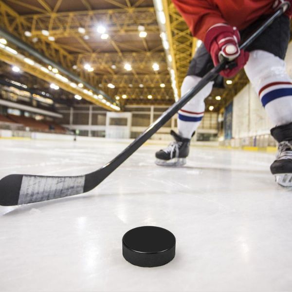 golf training aids 2 pack hockey pucks ice indoor good quality sports equipment balls high-density puck
golf training aids 2 pack hockey pucks ice indoor good quality sports equipment balls high-density puck