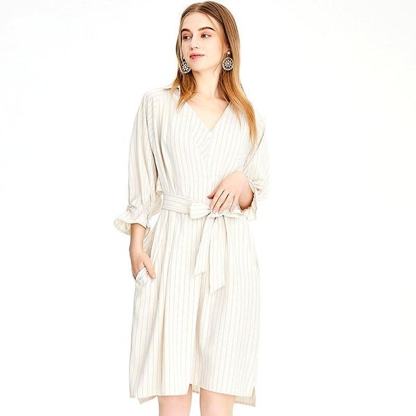 casual dresses summer women's dress 2021 solid color v-neck mid waist stripe trumpet sleeve fashion slim c088, Black;gray
casual dresses summer women's dress 2021 solid color v-neck mid waist stripe trumpet sleeve fashion slim c088, Black;gray