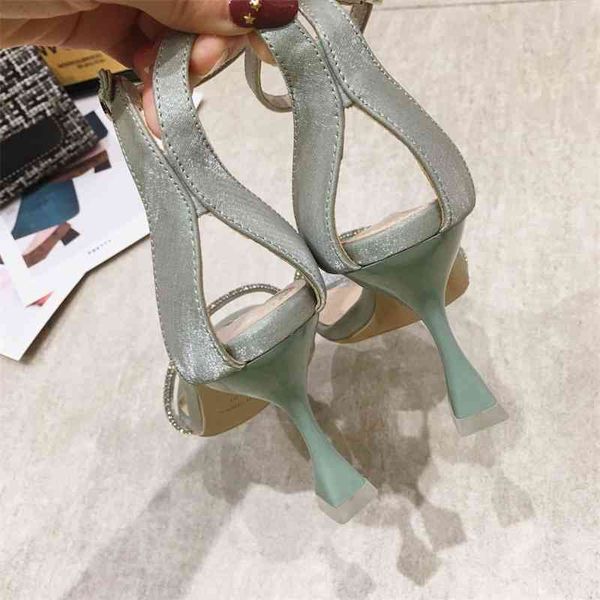 80% off shoes explosion rhinestone fairy spirit round toe high heels all-match stiletto non-slip one word with sandals sense of luxury, Black
80% off shoes explosion rhinestone fairy spirit round toe high heels all-match stiletto non-slip one word with sandals sense of luxury, Black