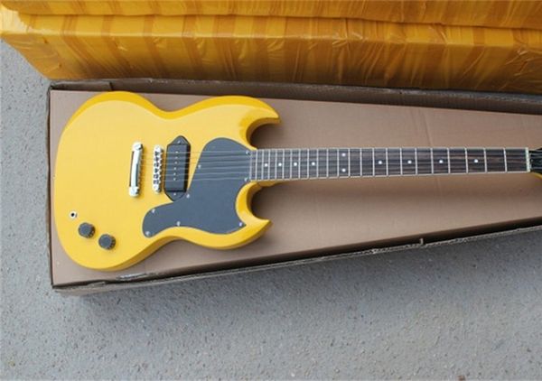 factory custom sg yellow electric guitar mahogany body rosewood fingerboard single pickup with chrome hardware high quality
factory custom sg yellow electric guitar mahogany body rosewood fingerboard single pickup with chrome hardware high quality