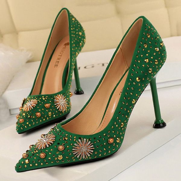 2021 shoes rhinestone women pumps party shoes high heels wedding shoes plus size female stiletto suede women shoes1, Black
2021 shoes rhinestone women pumps party shoes high heels wedding shoes plus size female stiletto suede women shoes1, Black