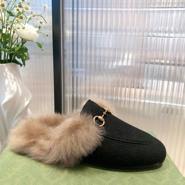 designer casual women's shoes fashion luxury outdoor comfort brand low cut autumn and winter hairy half support, Red;white
designer casual women's shoes fashion luxury outdoor comfort brand low cut autumn and winter hairy half support, Red;white