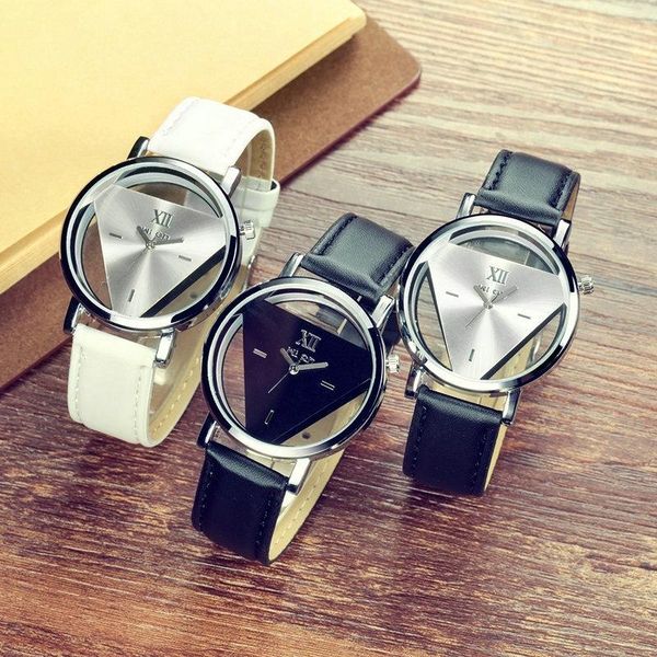 wristwatches 2021 fashion casual men's watch triangle hollow dial design simple atmospheric brand belt, Slivery;brown
wristwatches 2021 fashion casual men's watch triangle hollow dial design simple atmospheric brand belt, Slivery;brown