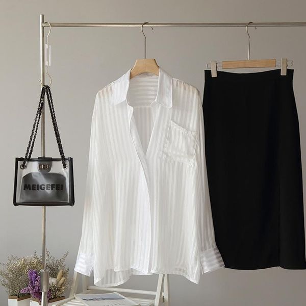 women's blouses & shirts loose casual long blouse women 2021 autumn striped korean style shirt sleeve button vintage basic chic cardig, White
women's blouses & shirts loose casual long blouse women 2021 autumn striped korean style shirt sleeve button vintage basic chic cardig, White