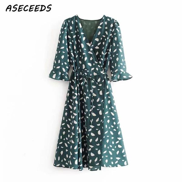 casual dresses 2021 summer v neck party midi dress women long sleeve elegant wrap vintage floral kawaii korean green, Black;gray
casual dresses 2021 summer v neck party midi dress women long sleeve elegant wrap vintage floral kawaii korean green, Black;gray