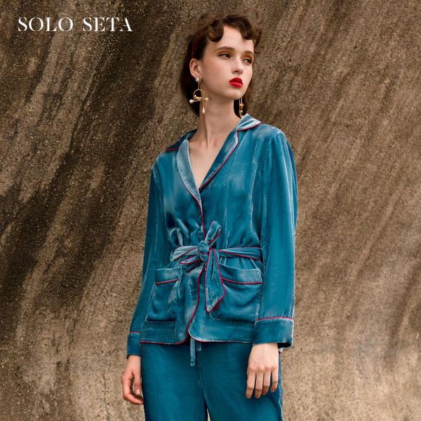 soloseta luxury velvet pajamas suit women's lace up long vacation windnet red can wear silk home clothes sleepwear, Black;red
soloseta luxury velvet pajamas suit women's lace up long vacation windnet red can wear silk home clothes sleepwear, Black;red