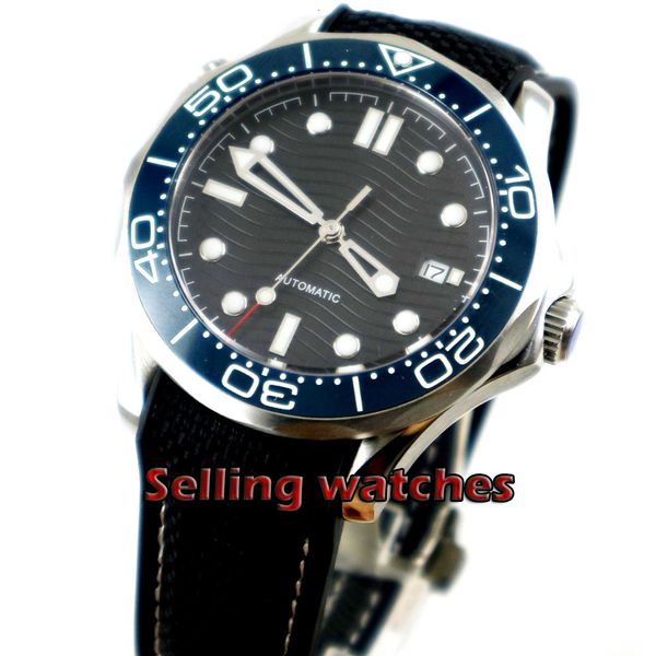 luxury 41mm navy black sterile dial super luminous sapphire glass blue ceramic cover automatic movement wristwatch, Slivery;brown
luxury 41mm navy black sterile dial super luminous sapphire glass blue ceramic cover automatic movement wristwatch, Slivery;brown