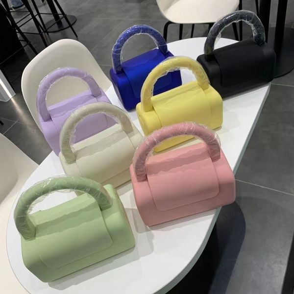 Designer luxury storage bag candy color niche mini portable one-shoulder messenger women
Designer luxury storage bag candy color niche mini portable one-shoulder messenger women