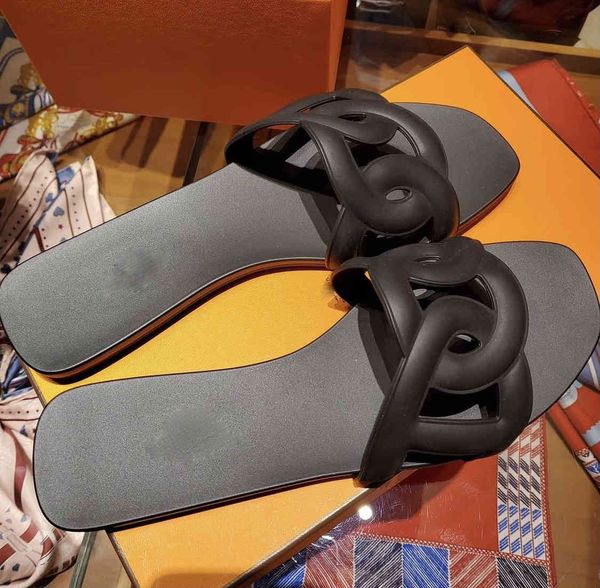 slippers sandals high version 2021 summer new wear h pig nose slippers flat bottomed beach jelly women's chain zly, Black
slippers sandals high version 2021 summer new wear h pig nose slippers flat bottomed beach jelly women's chain zly, Black