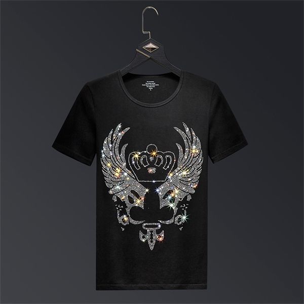 crown rhinestones t shirts men brand short sleeve fashion man streetwear o neck slim modal cotton tshirts plus size 6xl 210322, White;black
crown rhinestones t shirts men brand short sleeve fashion man streetwear o neck slim modal cotton tshirts plus size 6xl 210322, White;black