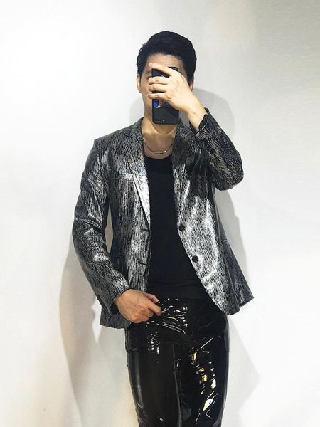 men's suits & blazers 2021 male custom laser tiger print matte glossy suit nightclub host hair stylist coat singer's clothes, White;black 
men's suits & blazers 2021 male custom laser tiger print matte glossy suit nightclub host hair stylist coat singer's clothes, White;black