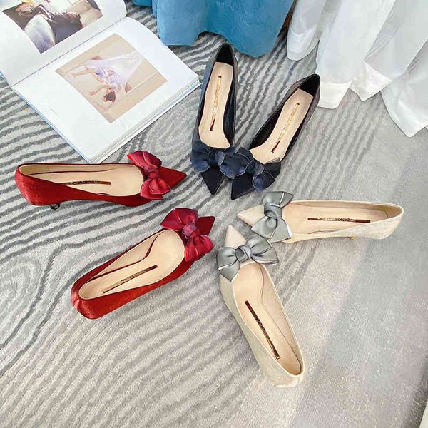 128-9 french celebrity design sense of minority bow etiquette 7cm thin heel single shoes high heels, Black
128-9 french celebrity design sense of minority bow etiquette 7cm thin heel single shoes high heels, Black